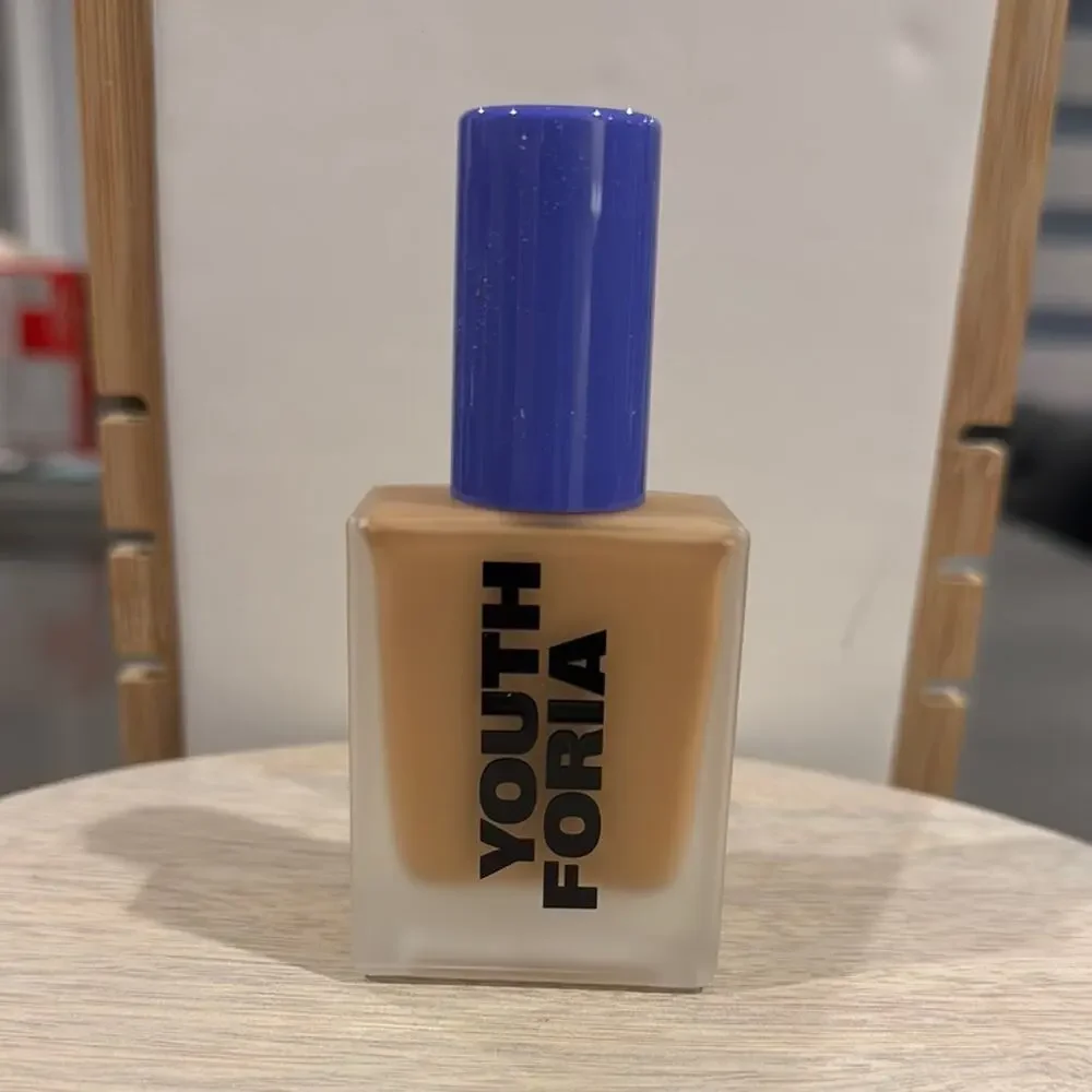 Youth Foria Date Night Skin Tint Serum Foundation in Medium-Neutral.